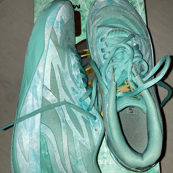 MB.02 Jade - Picture 3 of 5